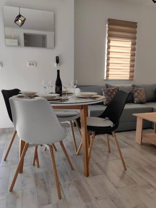 Apartment Marija, New 1Bd Apt With Free Parking Сплит Экстерьер фото